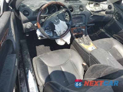 Zdjęcie 8 z 12 samochodu: 2007 MERCEDES-BENZ SL 550 VIN:WDBSK71F87F133710 - miniatura