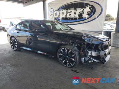 Czwarte zdjęcie samochodu z boku: 2024 BMW I5 EDRIVE 40 VIN:WBY33FK09RCR71786 - miniatura