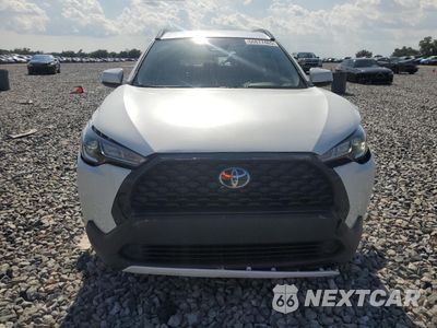 Piąte zdjęcie samochodu w środku: 2024 TOYOTA COROLLA CROSS LE VIN:7MUCAAAGXRV096814 - miniatura