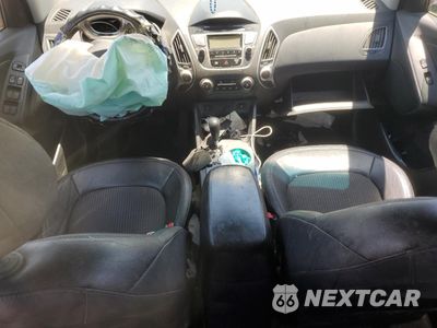 Zdjęcie 8 z 12 samochodu: 2013 HYUNDAI TUCSON GLS VIN:KM8JU3AC9DU713671 - miniatura