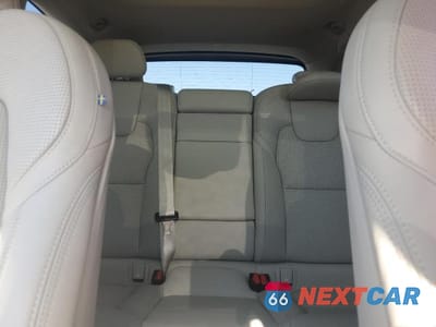 Zdjęcie 10 z 13 samochodu: 2019 VOLVO XC60 T5 INSCRIPTION VIN:LYV102DL6KB219376 - miniatura