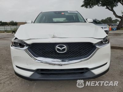 Piąte zdjęcie samochodu w środku: 2018 MAZDA CX-5 SPORT VIN:JM3KFABM9J1464968 - miniatura