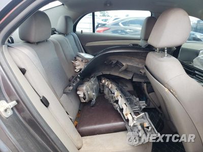 Zdjęcie 10 z 12 samochodu: 2012 CHEVROLET MALIBU LS VIN:1G1ZA5EU4CF319781 - miniatura