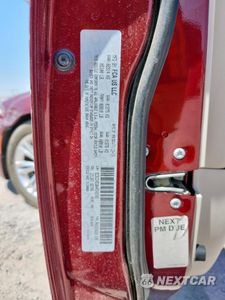Zdjęcie 12 z 14 samochodu: 2017 CHRYSLER 300C VIN:2C3CCAEG8HH549702 - miniatura
