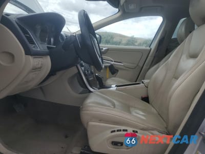 Zdjęcie 7 z 14 samochodu: 2014 VOLVO XC60 T6 VIN:YV4902DZXE2530710 - miniatura