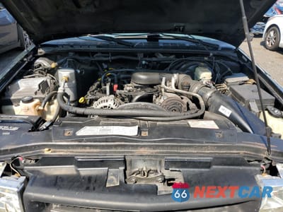 Zdjęcie 12 z 15 samochodu: 2003 CHEVROLET BLAZER VIN:1GNCT18XX3K171656 - miniatura