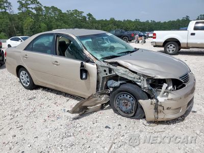 Czwarte zdjęcie samochodu z boku: 2005 TOYOTA CAMRY LE VIN:4T1BE32KX5U969536 - miniatura