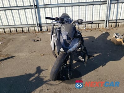 Drugie zdjęcie samochodu z przodu: 2021 KAWASAKI EX650 M VIN:ML5EXEM19MDA30224 - miniatura