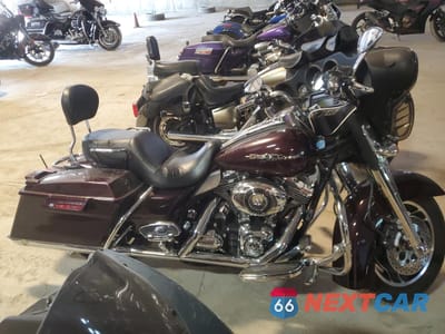 2007 HARLEY-DAVIDSON FLHX 1HD1KB4137Y615455 - główne zdjęcie licytacji z USA - miniatura