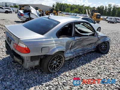 Trzecie zdjęcie samochodu z tyłu: 2004 BMW M3 VIN:WBSBL93494PN57210 - miniatura