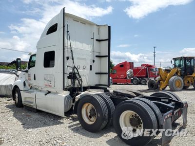 Trzecie zdjęcie samochodu z tyłu: 2018 INTERNATIONAL LT625 SEMI TRUCK VIN:3HSDZAPR8JN330650 - miniatura