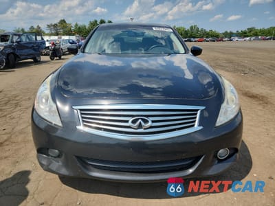 Piąte zdjęcie samochodu w środku: 2015 INFINITI Q40 VIN:JN1CV6ARXFM650537 - miniatura