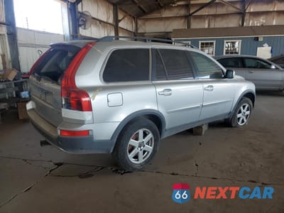 Trzecie zdjęcie samochodu z tyłu: 2008 VOLVO XC90 3.2 VIN:YV4CY982381429748 - miniatura