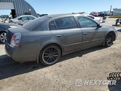 Piąte zdjęcie samochodu w środku: 2005 NISSAN ALTIMA S VIN:1N4AL11D05N482617 - miniatura