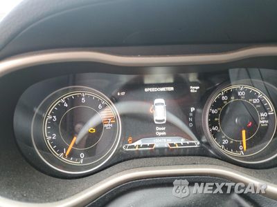 Zdjęcie 9 z 13 samochodu: 2016 JEEP CHEROKEE LIMITED VIN:1C4PJMDB4GW299756 - miniatura