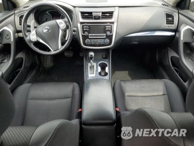 Zdjęcie 8 z 12 samochodu: 2018 NISSAN ALTIMA 2.5 VIN:1N4AL3AP6JC137281 - miniatura
