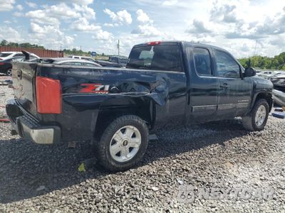 Trzecie zdjęcie samochodu z tyłu: 2013 CHEVROLET SILVERADO K1500 LT VIN:1GCRKSE77DZ334434 - miniatura