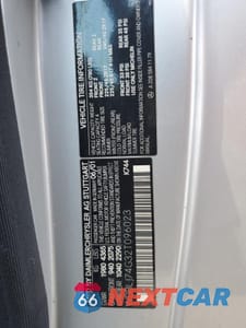 Zdjęcie 12 z 14 samochodu: 2002 MERCEDES-BENZ CLK 55 AMG VIN:WDBLJ74G32T096023 - miniatura