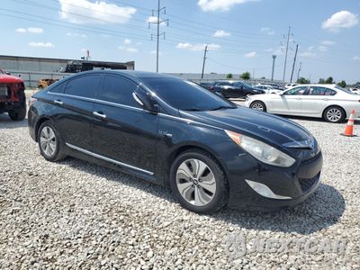 Czwarte zdjęcie samochodu z boku: 2015 HYUNDAI SONATA HYBRID VIN:KMHEC4A46FA131874 - miniatura