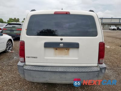 Zdjęcie 6 z 15 samochodu: 2007 DODGE NITRO SXT VIN:1D8GT28K77W672976 - miniatura