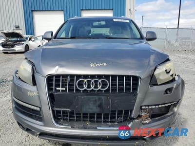 Piąte zdjęcie samochodu w środku: 2011 AUDI Q7 PREMIUM PLUS VIN:WA1LMCFE4BD008355 - miniatura