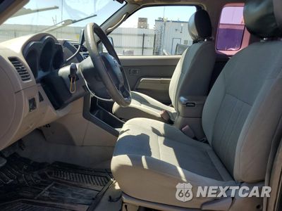 Zdjęcie 7 z 12 samochodu: 2004 NISSAN FRONTIER KING CAB XE VIN:1N6DD26T84C437099 - miniatura