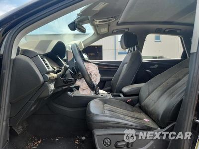 Zdjęcie 7 z 13 samochodu: 2019 AUDI Q5 PREMIUM VIN:WA1ANAFY9K2139229 - miniatura