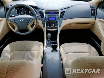 Zdjęcie 8 z 12 samochodu: 2012 HYUNDAI SONATA GLS VIN:5NPEB4AC0CH319180 - miniatura
