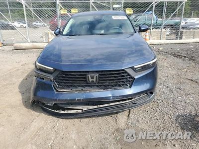 Piąte zdjęcie samochodu w środku: 2023 HONDA ACCORD EX VIN:1HGCY1F35PA017024 - miniatura