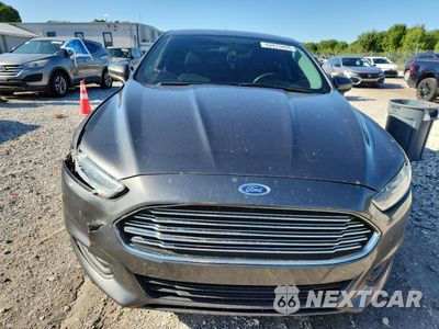 Piąte zdjęcie samochodu w środku: 2015 FORD FUSION S VIN:3FA6P0G73FR104473 - miniatura