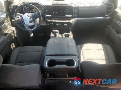 Zdjęcie 8 z 12 samochodu: 2023 GMC SIERRA K1500 ELEVATION VIN:3GTUUCE87PG290099 - miniatura