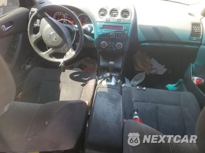 Zdjęcie 8 z 12 samochodu: 2011 NISSAN ALTIMA BASE VIN:1N4AL2AP1BN413589 - miniatura