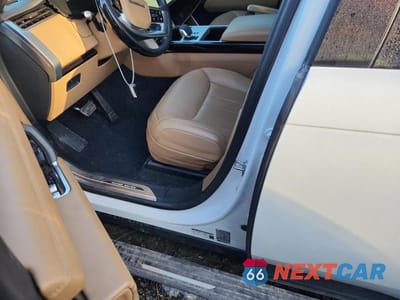 Zdjęcie 13 z 14 samochodu: 2024 LAND ROVER RANGE ROVER SE VIN:SALKP9E9XRA205969 - miniatura