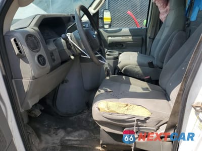 Zdjęcie 7 z 13 samochodu: 2009 FORD ECONOLINE E250 VAN VIN:1FTNE24W49DA30383 - miniatura