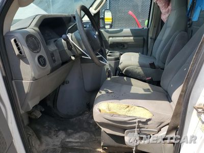 Zdjęcie 7 z 13 samochodu: 2009 FORD ECONOLINE E250 VAN VIN:1FTNE24W49DA30383 - miniatura