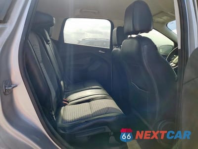 Zdjęcie 10 z 12 samochodu: 2017 FORD ESCAPE SE VIN:1FMCU0GD1HUD15982 - miniatura