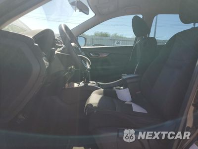 Zdjęcie 7 z 13 samochodu: 2018 NISSAN ROGUE S VIN:JN8AT2MT7JW459797 - miniatura