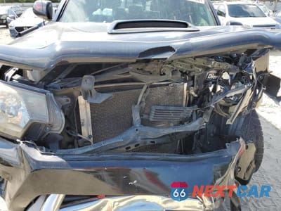 Zdjęcie 11 z 13 samochodu: 2014 TOYOTA TACOMA DOUBLE CAB VIN:5TFLU4EN7EX093921 - miniatura