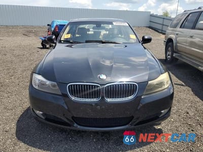 Piąte zdjęcie samochodu w środku: 2009 BMW 328 I VIN:WBAPH775X9NM46686 - miniatura