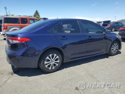 Trzecie zdjęcie samochodu z tyłu: 2022 TOYOTA COROLLA LE VIN:JTDEAMDE9NJ061946 - miniatura