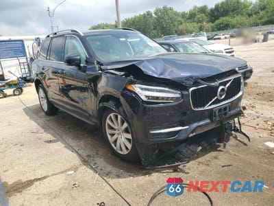 Czwarte zdjęcie samochodu z boku: 2016 VOLVO XC90 T6 VIN:YV4A22PK3G1035196 - miniatura