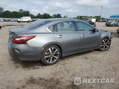 Trzecie zdjęcie samochodu z tyłu: 2017 NISSAN ALTIMA 3.5SL VIN:1N4BL3AP1HC178593 - miniatura