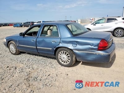 Drugie zdjęcie samochodu z przodu: 2010 MERCURY GRAND MARQUIS LS VIN:2MEBM7FV3AX610727 - miniatura