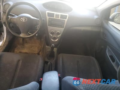Zdjęcie 8 z 12 samochodu: 2008 TOYOTA YARIS BASE VIN:JTDBT923784033867 - miniatura