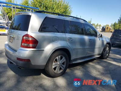 Trzecie zdjęcie samochodu z tyłu: 2008 MERCEDES-BENZ GL 450 4MATIC VIN:4JGBF71E28A324658 - miniatura