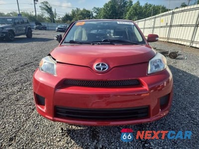 Piąte zdjęcie samochodu w środku: 2009 TOYOTA SCION XD VIN:JTKKU10439J041938 - miniatura