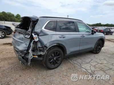 Trzecie zdjęcie samochodu z tyłu: 2023 HONDA CR-V SPORT VIN:2HKRS5H5XPH709675 - miniatura