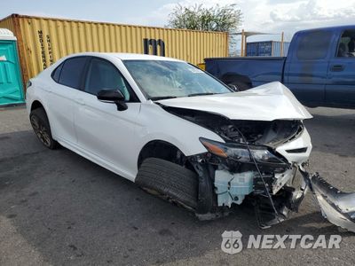 Czwarte zdjęcie samochodu z boku: 2024 TOYOTA CAMRY SE NIGHT SHADE VIN:4T1G11AK7RU234509 - miniatura