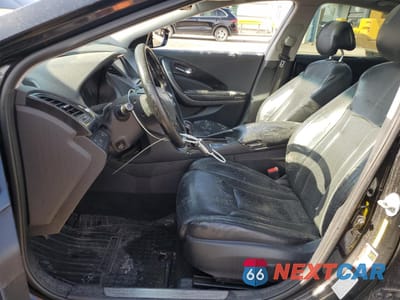 Zdjęcie 7 z 12 samochodu: 2013 HYUNDAI AZERA GLS VIN:KMHFH4JG9DA203647 - miniatura