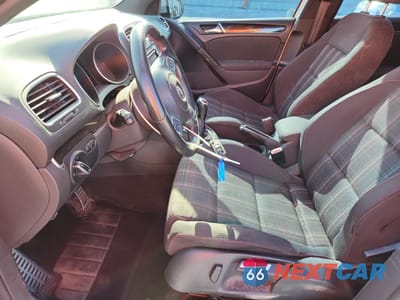 Zdjęcie 7 z 14 samochodu: 2011 VOLKSWAGEN GTI VIN:WVWGV7AJ5BW268624 - miniatura